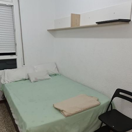 Piso Habitacion Барселона Екстериор снимка